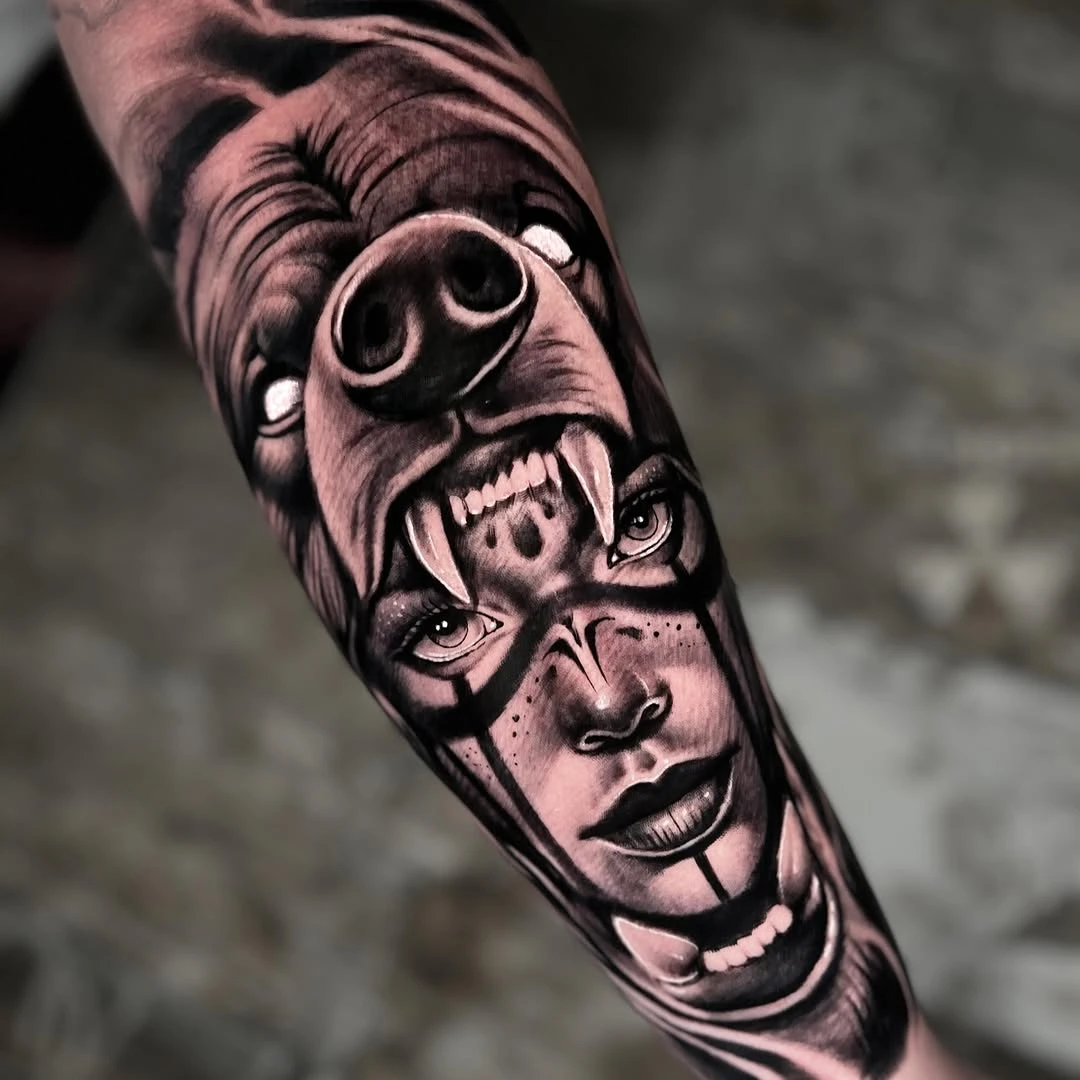 Using: @masttattoo.official • @dragonhawktattoos • @dragonhawk.artists #tattooartist #blackandgreytattoo #indian #tattoo #tattooidea