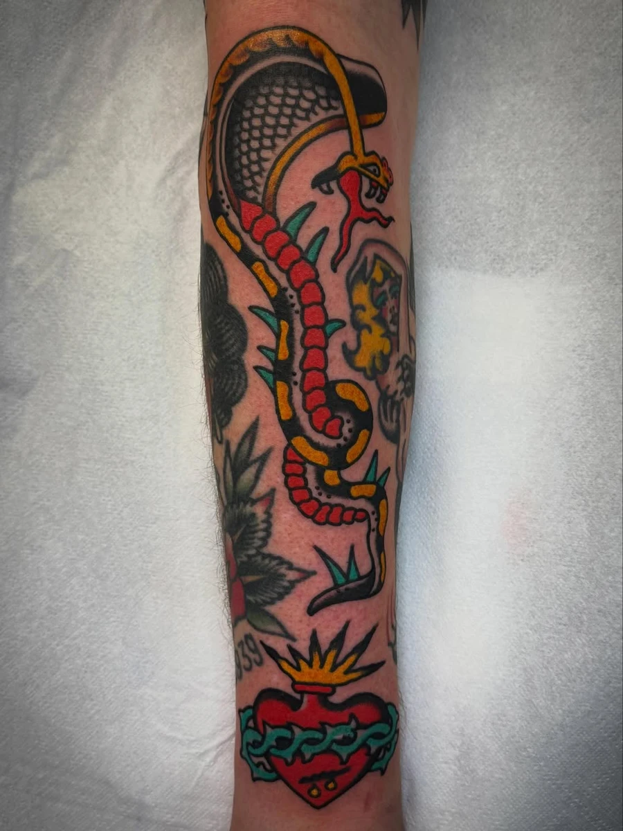 Travail de Traditional Tattoos