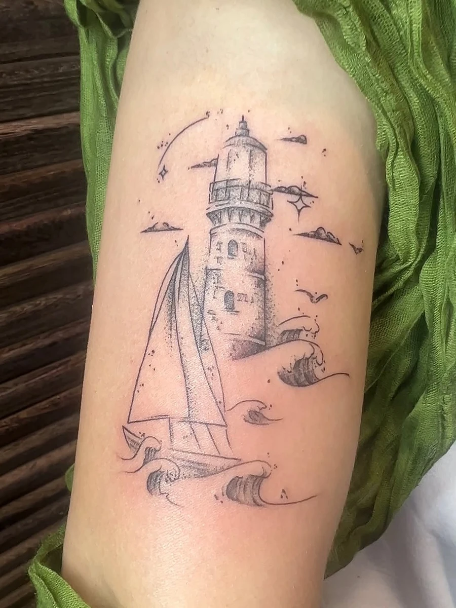 « Tu es mon phare dans la nuit 🌙 Mon repère dans la vie 🕯️ »