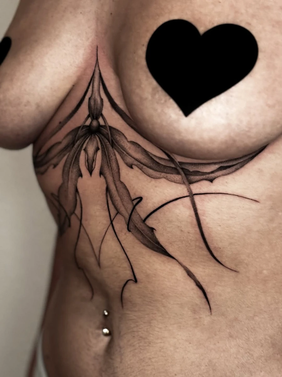 Travail de LÉONE Tattoo