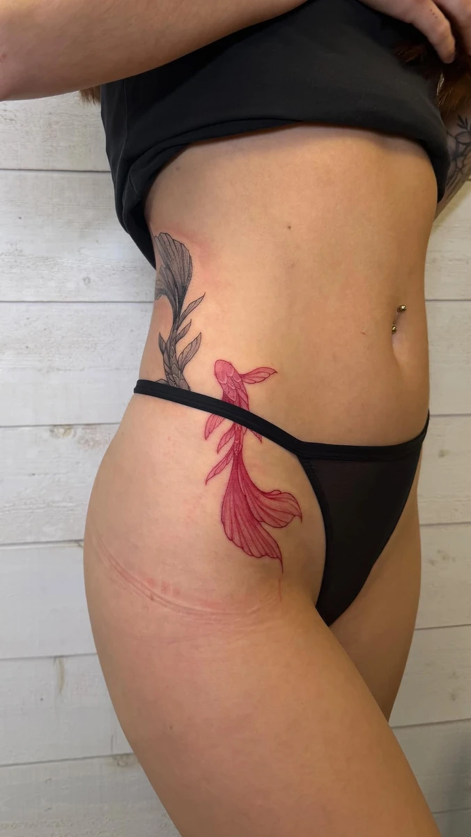 ❊ Black&Red ❊ Merci @evadvd pour ta confiance encore une fois 🤍 . #montpelliertattoo #tattoomontpellier #montpellier #mauguio #tattoofrance