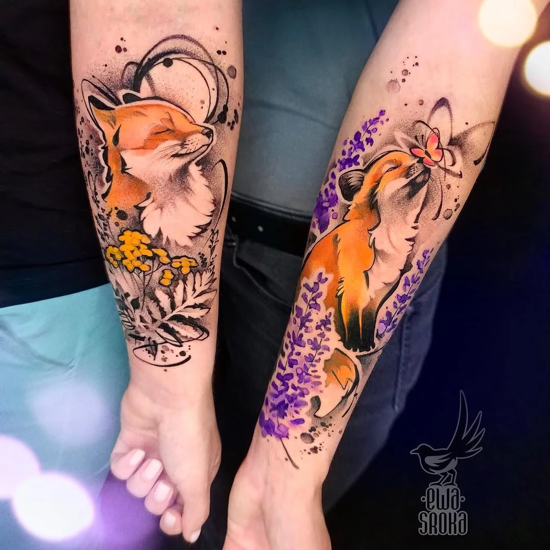 two foxes for two sisters 🦊🦊 #ewasroka #foxtattoo #watercolortattoo #matchingtattoos #sisters