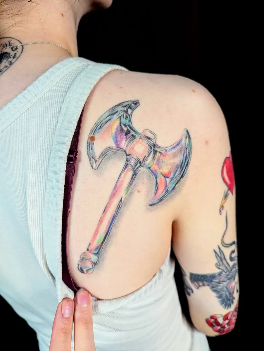Quelques tatouages cicatrisés parmi ses préférés.