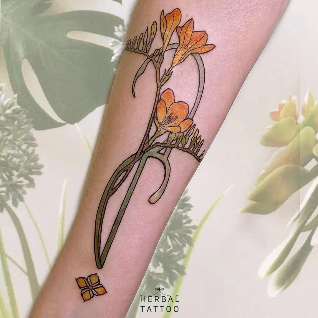 Travail de Herbal.Tattoo