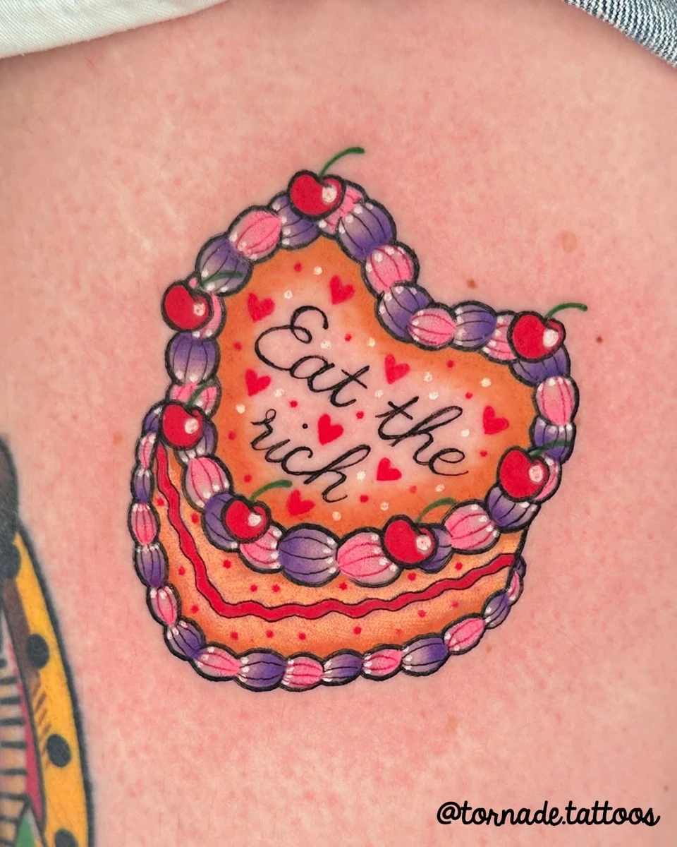 Fresh > swipe > healed (1 year)! Frais vs cicatrisé 1 an! #healedtattoo #cutetattoo #caketattoo