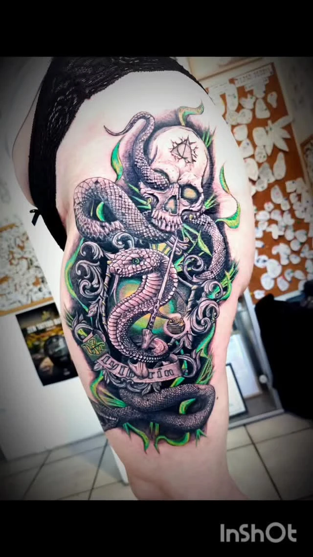 Fin de ce projet Serpentard 🐍 #harrypotter #realistictattoo