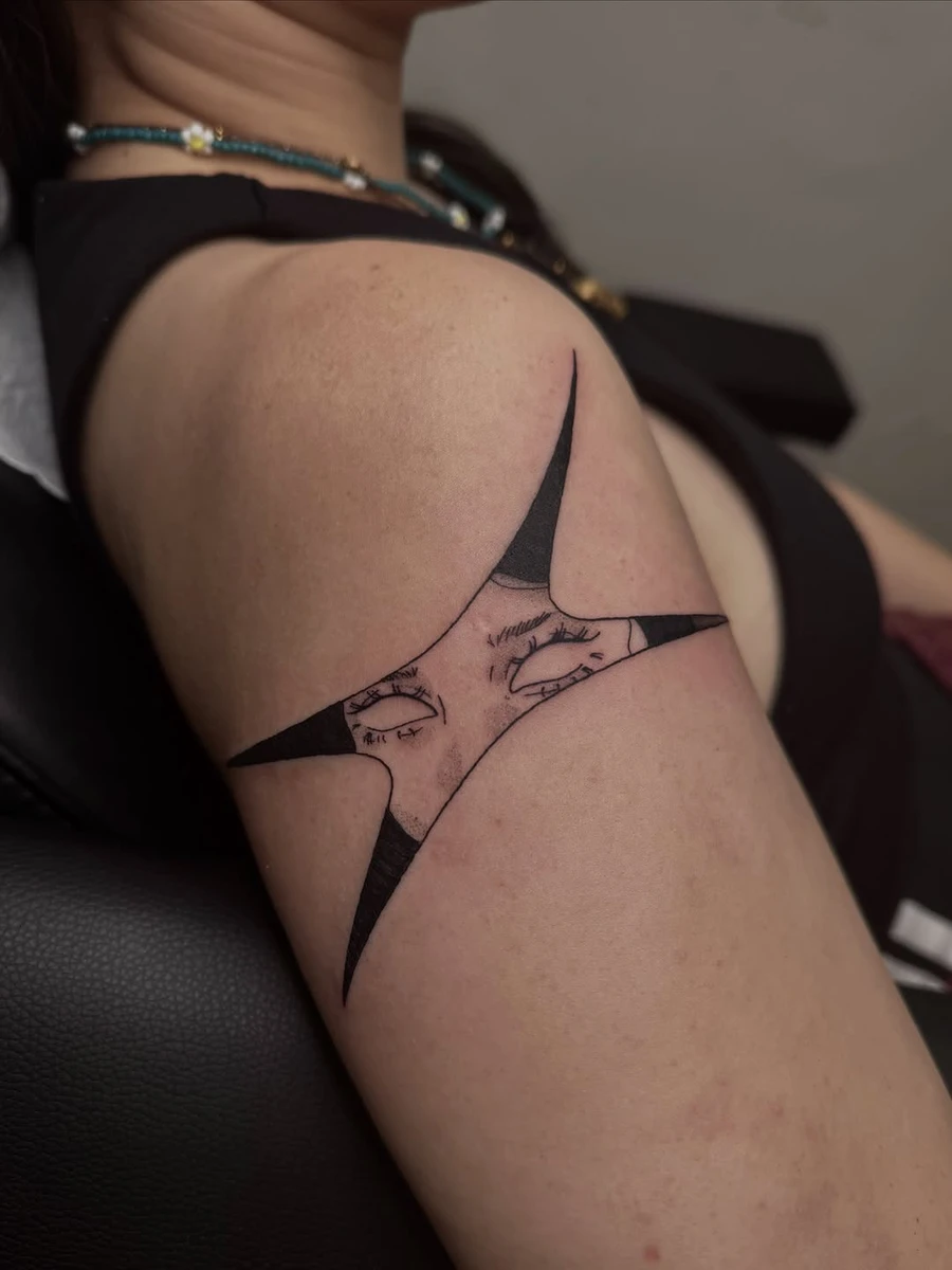 Portfolio de Pétale Tattoo Gems