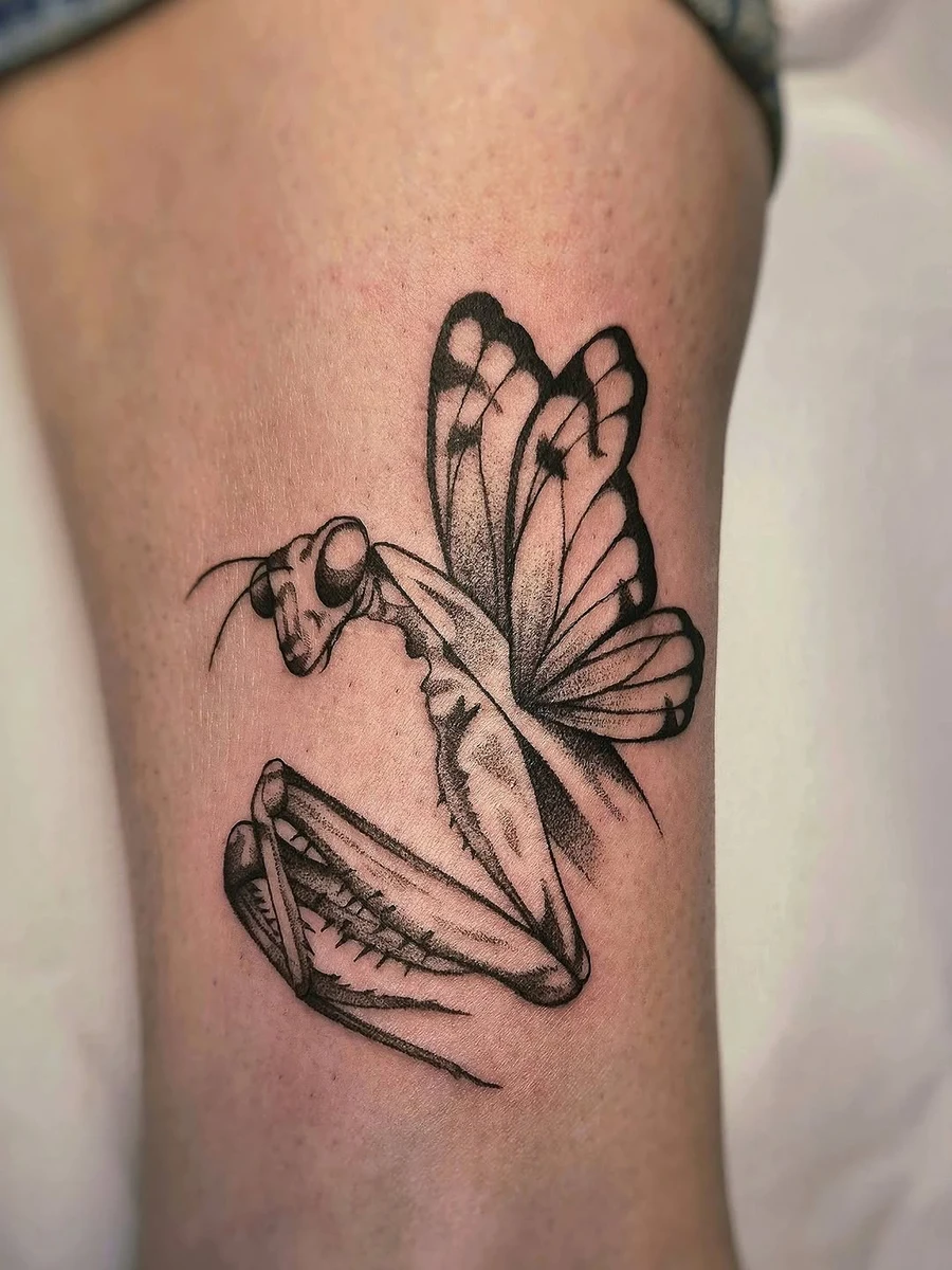 Travail de Chardon Doré Tattoo
