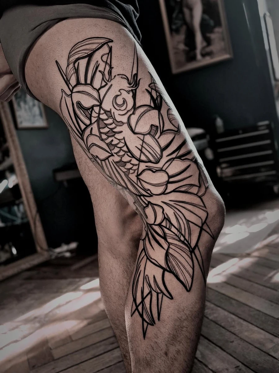 Honorée d'avoir pu réaliser ce projet qui te tient à cœur 💙 Merci Mathis de ta confiance ✍🏼 #linetattoo #floraltattoo