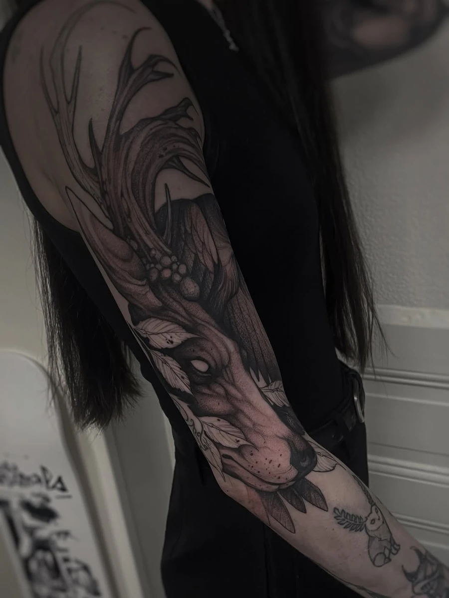 Travail de Max Kozak REIMS Tattoo