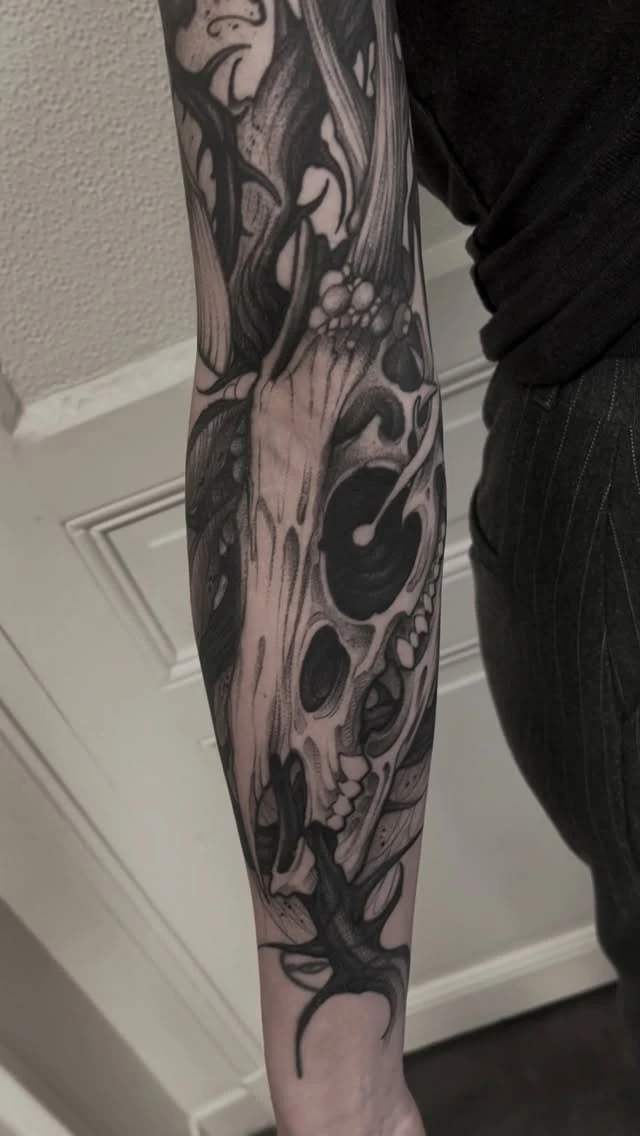 Travail de Max Kozak REIMS Tattoo