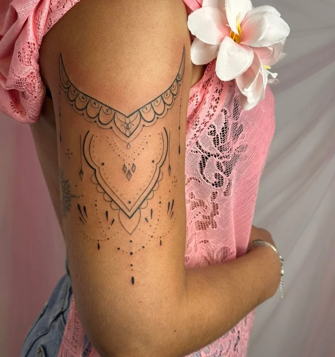 Travail de Lily Skin Art