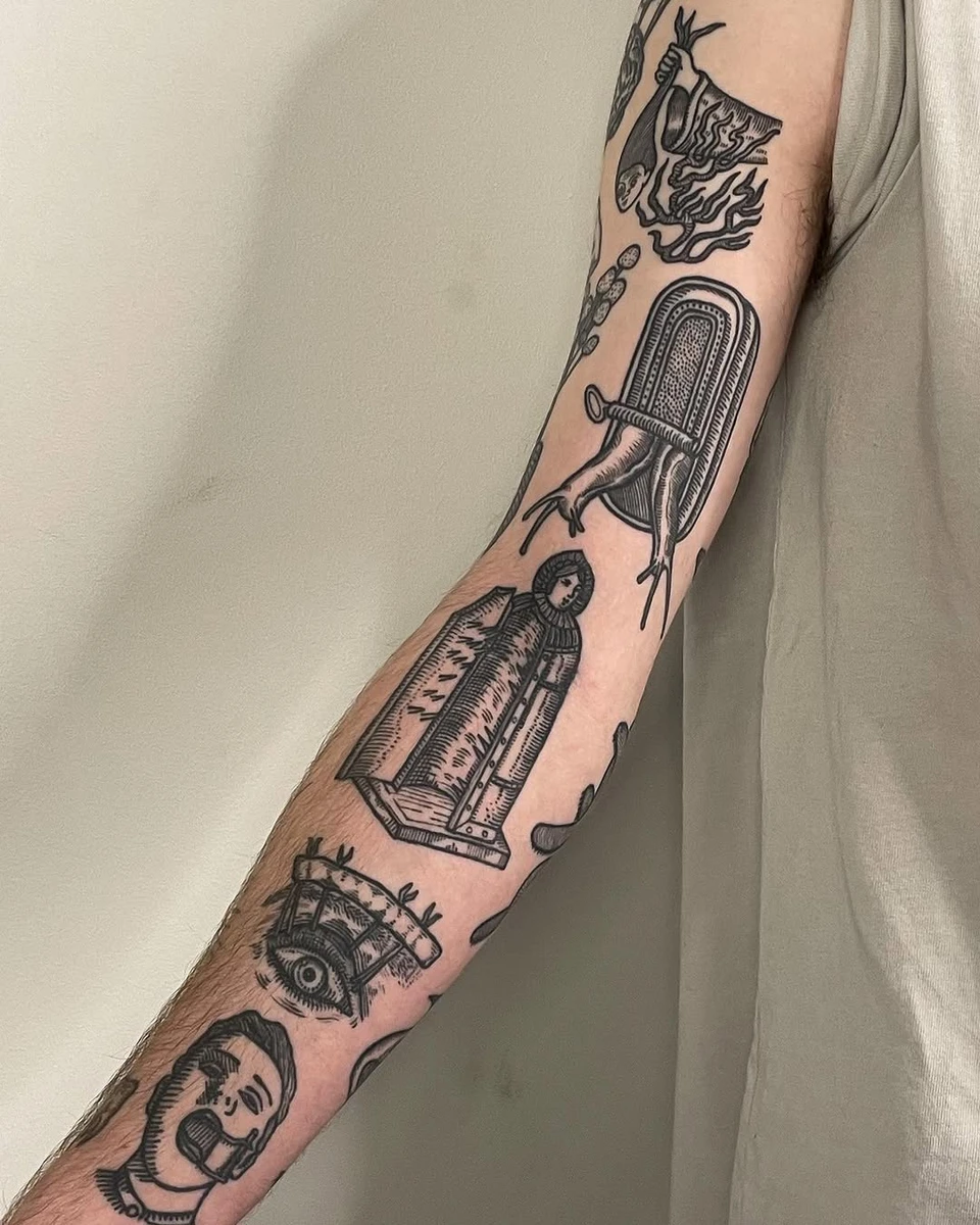 Full sleeve en style gravure/engraving avec ange, cercueil, œil totem – dark illustration