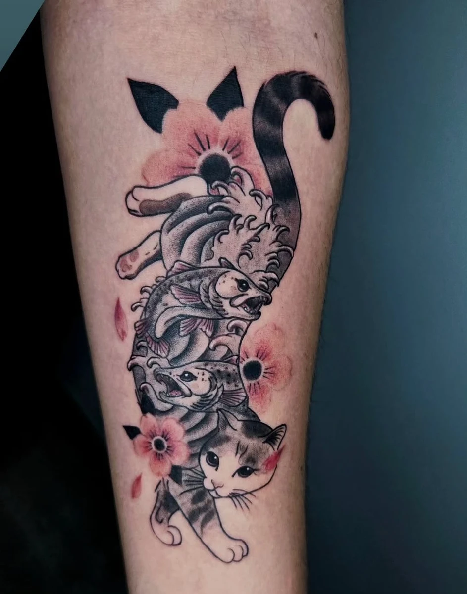 Chat stylisé trad japonais en hommage au petit compagnon à 4 pattes de la cliente.