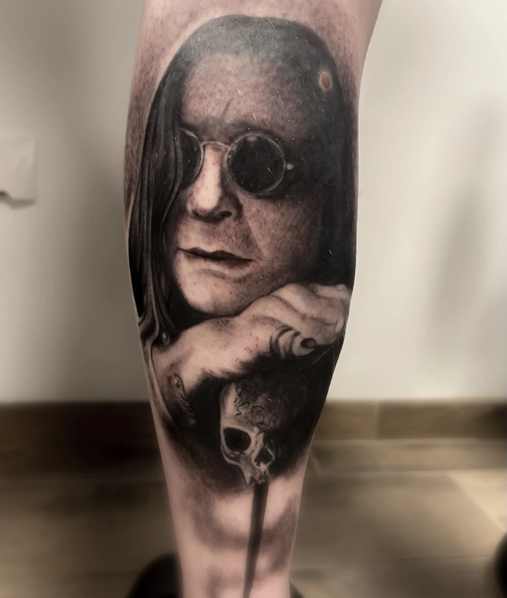 Tatouage Portrait réaliste — ana.lunatattoo