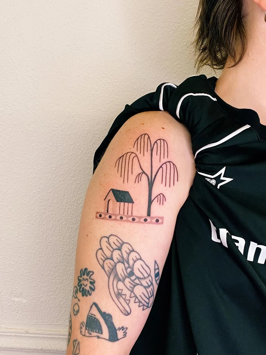 Nouveau tattoo pour @equis.skate. Handpoked chez @studiovoila.ttt.
