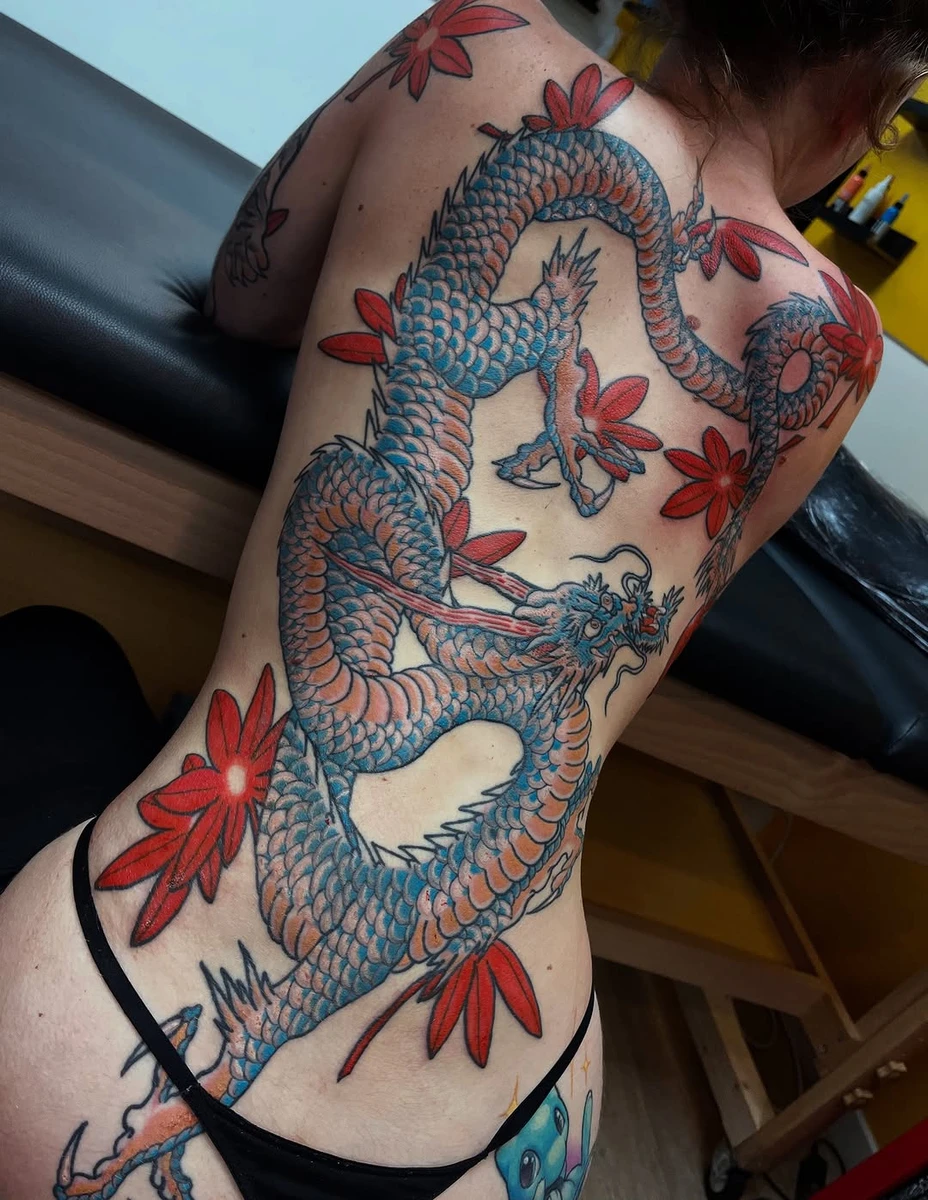 🐉 Backpiece dragon. On a fini ce dos que j'ai adoré tatouer.