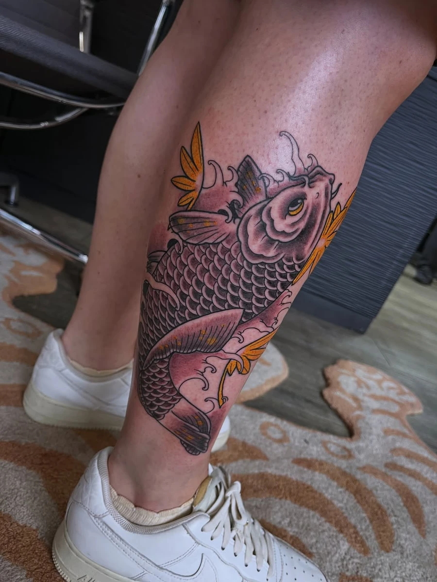 🐟 La petite carpe pour Julia ! Noir et gris avec quelques touches.