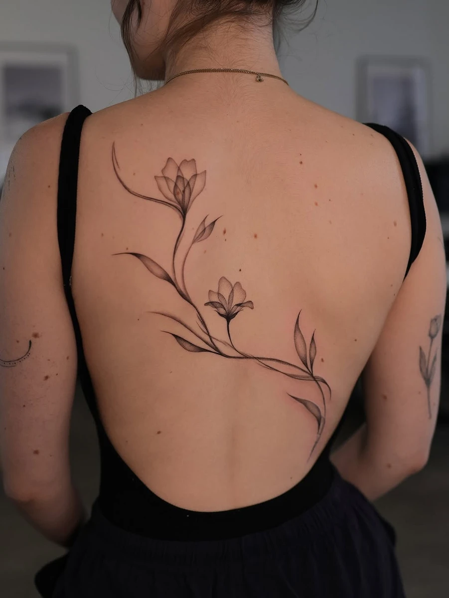Merci Lia 💕 Tattoo cicatrisé sur la dernière photo.