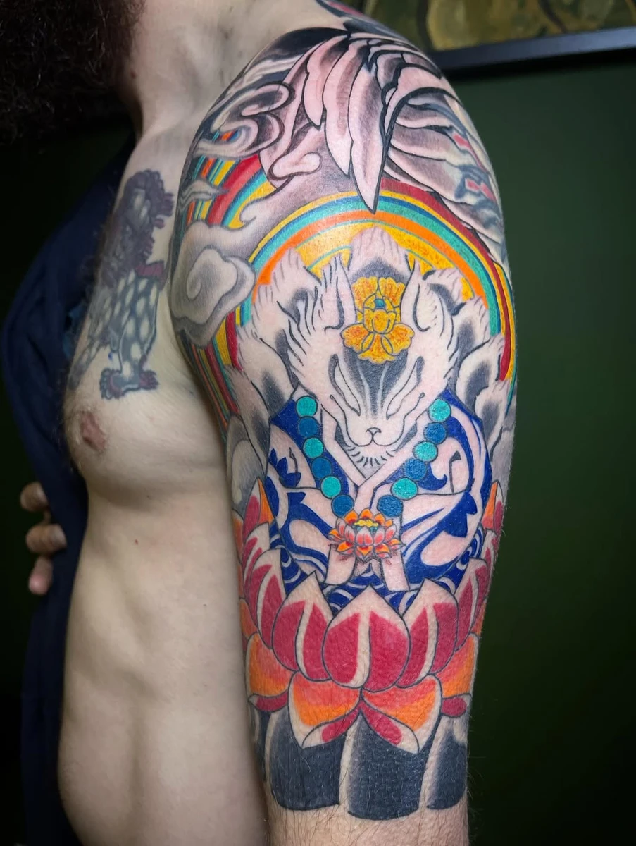 Kitsune et lotus, manche japonaise couleur.